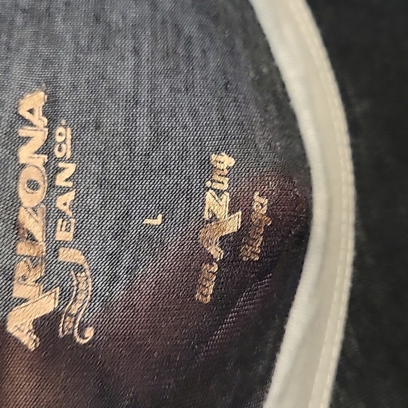 ARIZONA Unicorn You're Not Dreamong I'm Real T Shirt Large - Picture 8 of 9